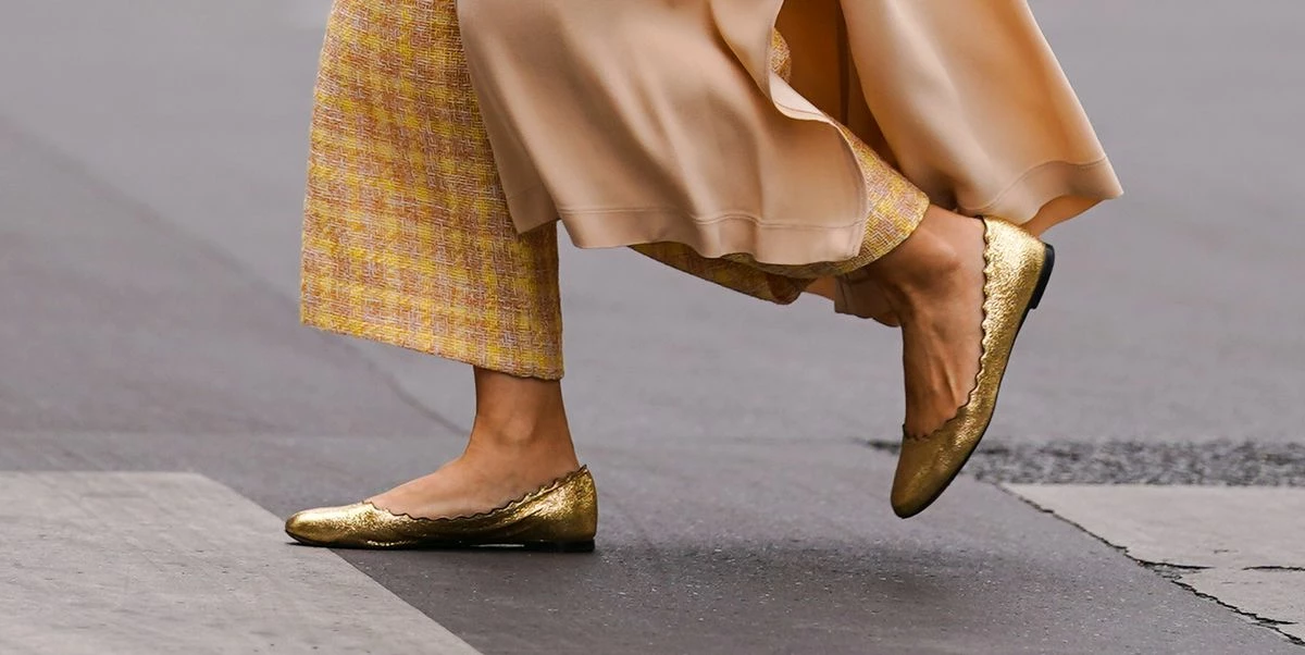 Flats Sales Store -Flats Sales Store 1 2