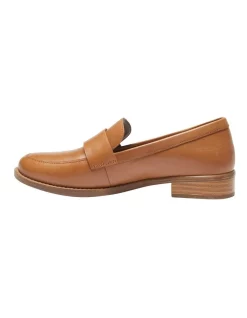 Deals ⌛ Sandler Infinity Tan Glove Flat 👟 Shoes 👏 -Flats Sales Store unnamed file 1184