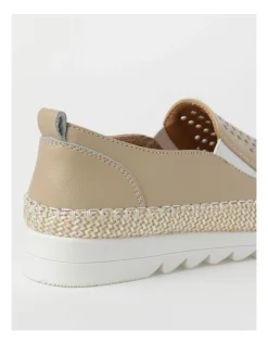 Coupon 🎁 Regatta Capricorn Beige Leather Flat 👟 Shoe ✔️ -Flats Sales Store unnamed file 1290