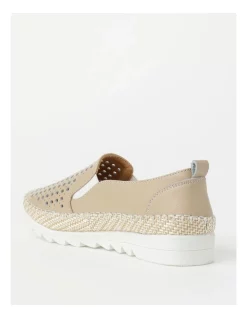 Coupon 🎁 Regatta Capricorn Beige Leather Flat 👟 Shoe ✔️ -Flats Sales Store unnamed file 1291