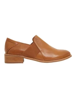 New 🌟 Easy Steps Baron Mid Brown Glove Flat 👟 Shoes 🤩