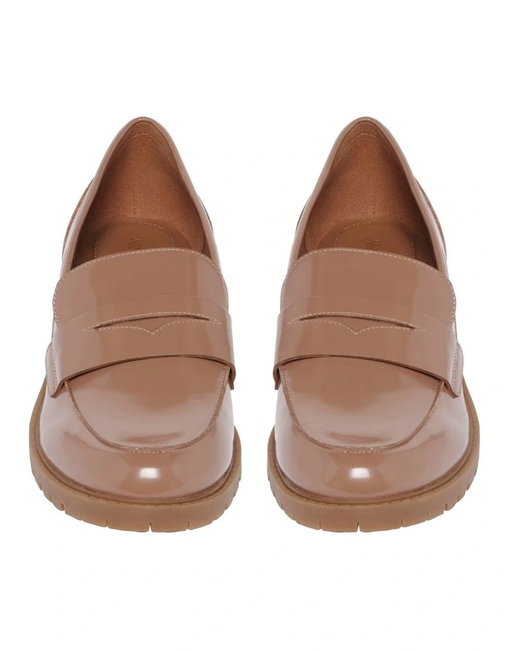 Brand new π Nine West Naveen Caramel Flats βοΈ 5 Brand new π Nine West Naveen Caramel Flats βοΈ - Image 3