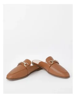 New 🤩 Basque Mira Leather Flat 👟 Shoes In Tan 👍 -Flats Sales Store unnamed file 1966