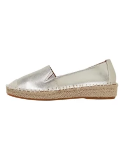 Hot Sale 💯 Hush Puppies Barbados Flat 👟 Shoes In Champagne ✨ -Flats Sales Store unnamed file 2112