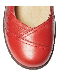 Best Sale ❤️ Wide Steps Larissa Flat 👟 Shoes In Red Glove 🥰 -Flats Sales Store unnamed file 216