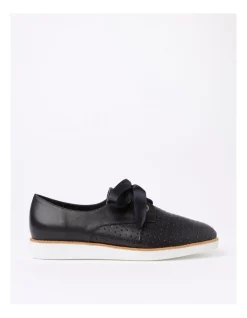 Buy β¨ Zazou Punchy Flat π Shoes In Navy Leather π