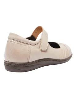 Budget 😉 Wide Steps Larissa Flat 👟 Shoes In Taupe Glove ⌛ -Flats Sales Store unnamed file 357