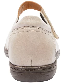 Budget 😉 Wide Steps Larissa Flat 👟 Shoes In Taupe Glove ⌛ -Flats Sales Store unnamed file 358