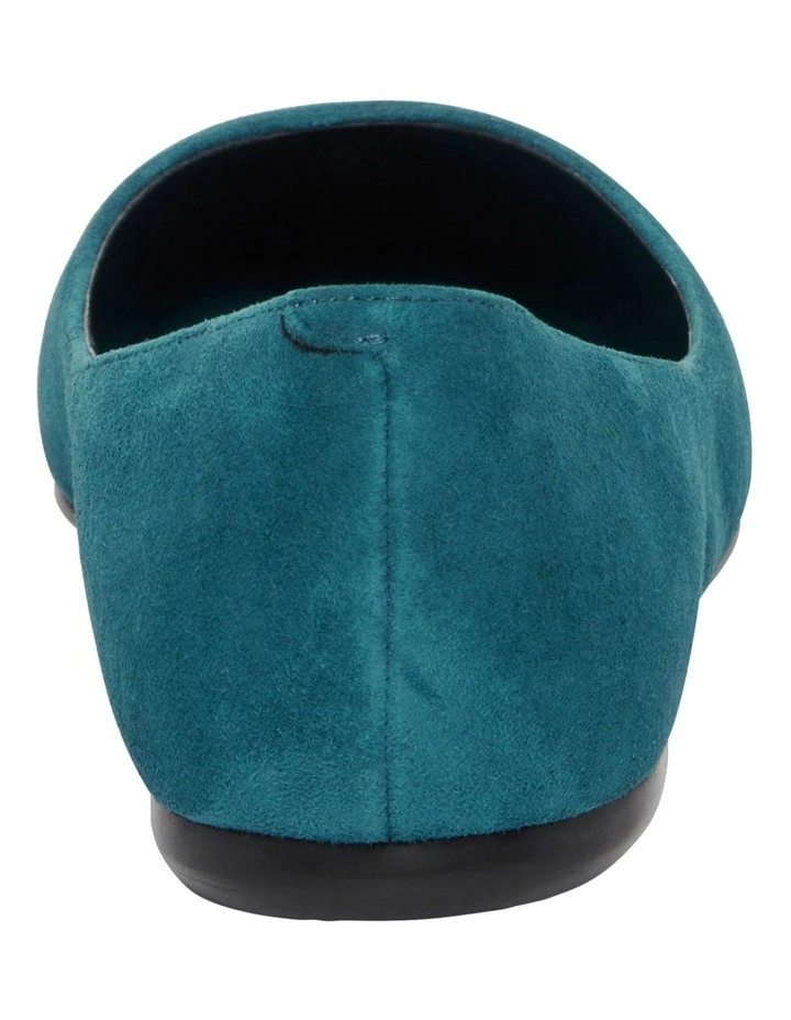 Brand new βοΈ Nine West Speakup Teal Flats π₯° 6 Brand new βοΈ Nine West Speakup Teal Flats π₯° - Image 4