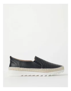 Top 10 ❤️ Regatta Capricorn Navy Leather Flat 👟 Shoe 😍