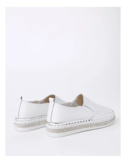 New 🌟 Regatta Chloe Leather 👟 Shoe In White 👏 -Flats Sales Store unnamed file 805