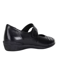 Promo 🤩 Wide Steps Winston Black Glove Flat 👟 Shoes 🔔 -Flats Sales Store unnamed file 94