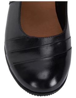 Promo 🤩 Wide Steps Winston Black Glove Flat 👟 Shoes 🔔 -Flats Sales Store unnamed file 97