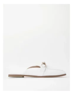 Outlet 🌟 Basque Mira Leather Flat 👟 Shoes In White 🔔